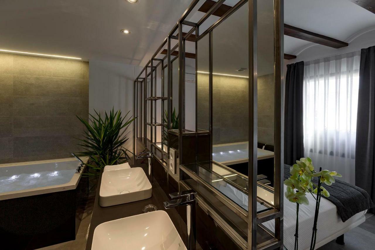 Vinatea Suites Morella Kültér fotó